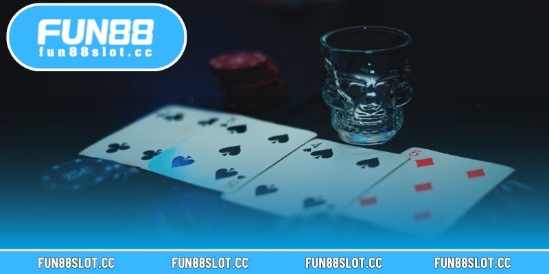 Chọn bàn chơi phù hợp và quan sát lượt đánh để tối ưu chiến thuật